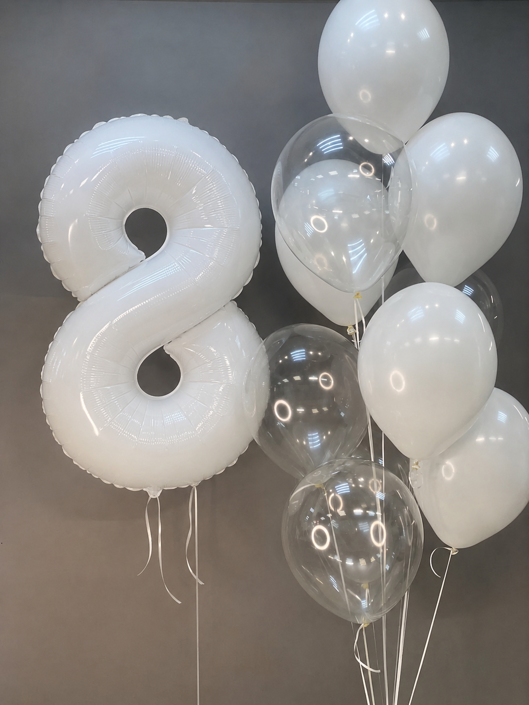 White 40" Number 8 Foil Balloon – Giant Birthday Party Decoration